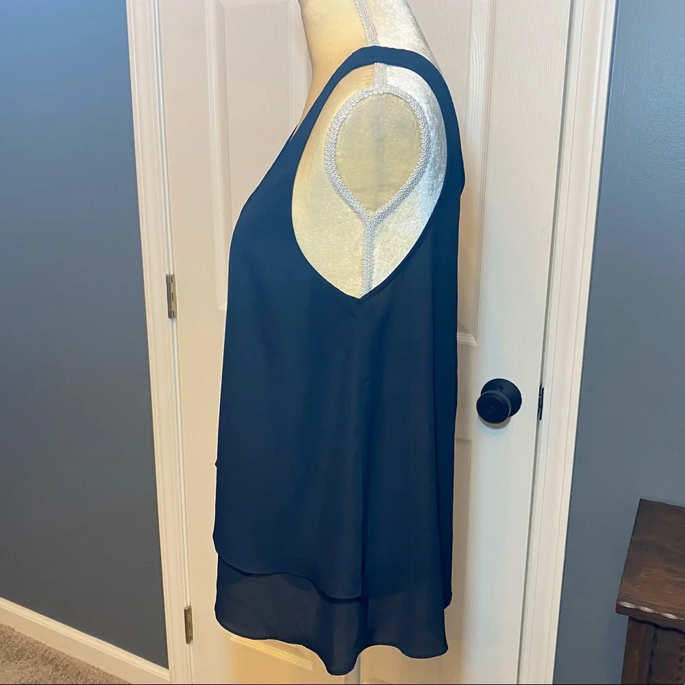 FREE🛍 w Purchase || Nordstrom || Double-V Top w Strappy Bust Detail || Size L - Picture 2 of 5
